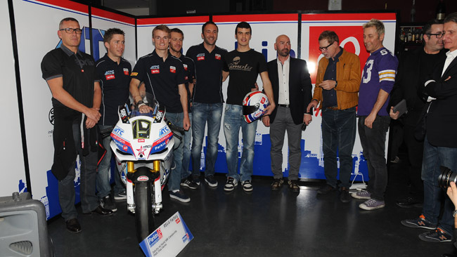 Presentato a Milano il team ParkinGo MTC Racing