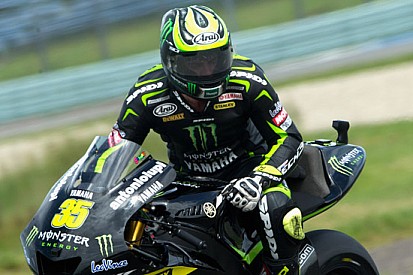 Crutchlow più forte del dolore nelle prime libere