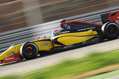 Kevin Magnussen firma per la Dams per il 2013