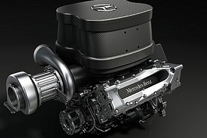 Ecco la prima foto del motore Mercedes V6 turbo