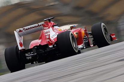 Segnalazioni luminose nel cockpit ko pure a Sepang