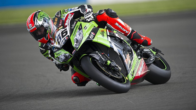 Tom Sykes inarrestabile dominatore di Donington