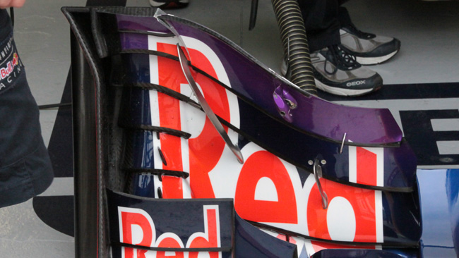 La Red Bull usa i vorticatori sui profili anteriori