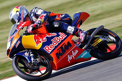 Luis Salom inarrestabile: vince anche a Silverstone