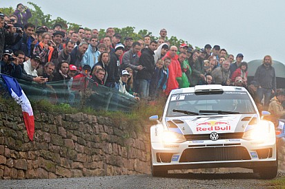 Francia, PS12: Quarto successo di giornata per Ogier