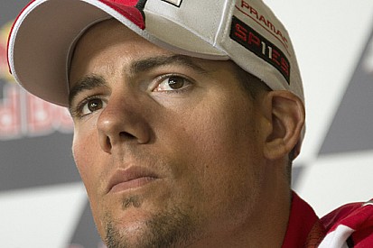 Ben Spies si ritira! La Ducati punta su Laverty?