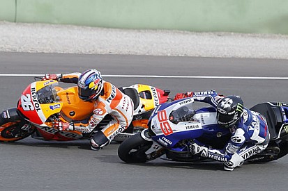 Pedrosa non polemizza per la toccata con Lorenzo