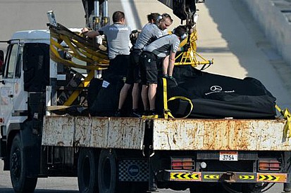 Bahrein, Day 2 (Ore 9): bandiera rossa per Rosberg!