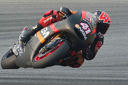 Sepang, Day 2, Ore 14: Aleix Espargaro detta il ritmo