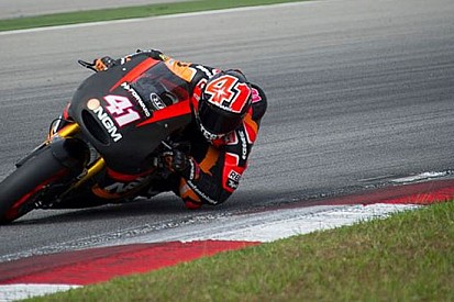 Aleix Espargaro promuove il nuovo software Marelli