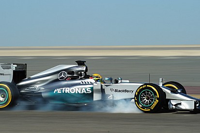 La Mercedes in fuga, Ferrari e Renault inseguono