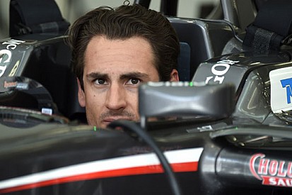 Adrian Sutil arretrato in fondo allo schieramento