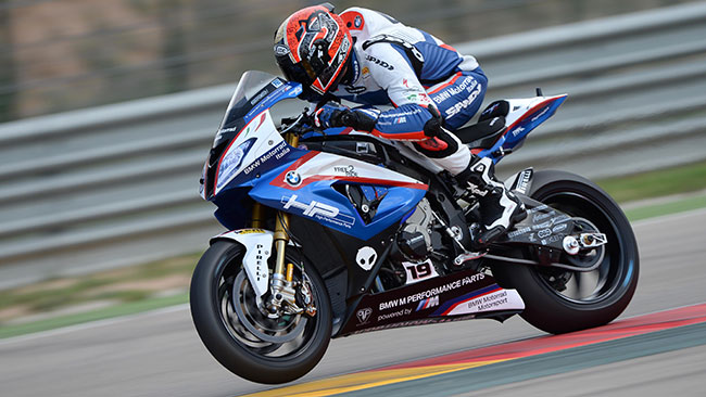 Buon debutto per Camier sulla BMW S1000RR