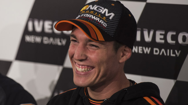Aleix Espargaro porta la sua squadra nel Mondiale