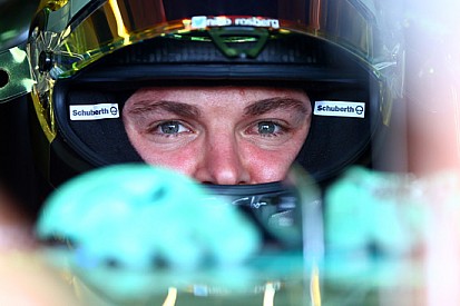 Spa, Libere 1: c'è Alonso dietro alle due Mercedes!