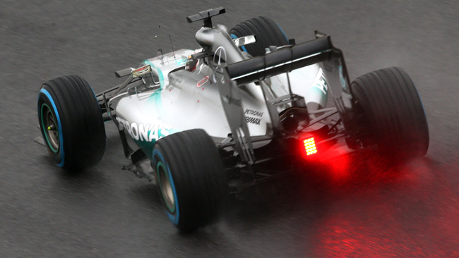 Hamilton vince a Suzuka, ma è dramma per Bianchi