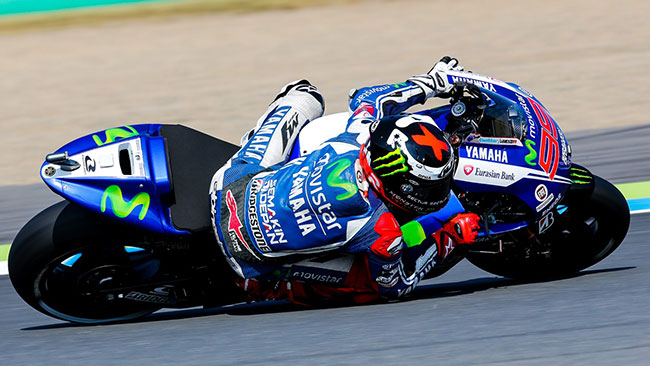 Phillip Island, Libere 2: Lorenzo cade, ma è in vetta
