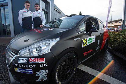 La 208 R2 di Chris Ingram cambia colore