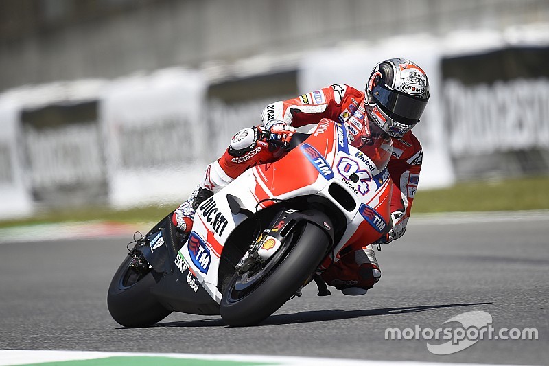 Dovizioso et Crutchlow chutent au warm-up