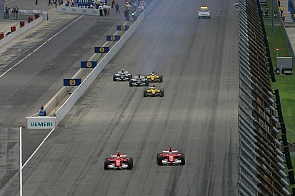 10 anos: relembre GP em que apenas 6 carros largaram