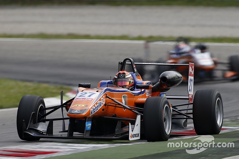 Jensen consigue la pole para la carrera 2 en Spa