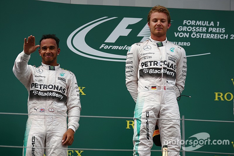 Hamilton aceptó la superioridad de Rosberg