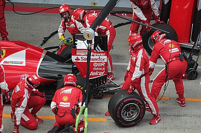 Arrivabene não se conforma com erro nos pits de Vettel