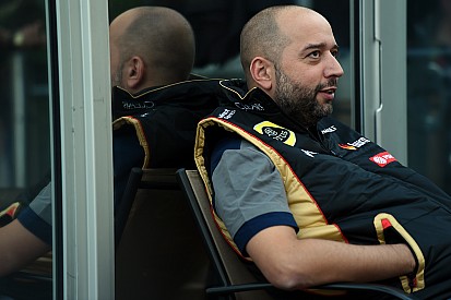 Владелец Lotus утратил интерес к Ф1?