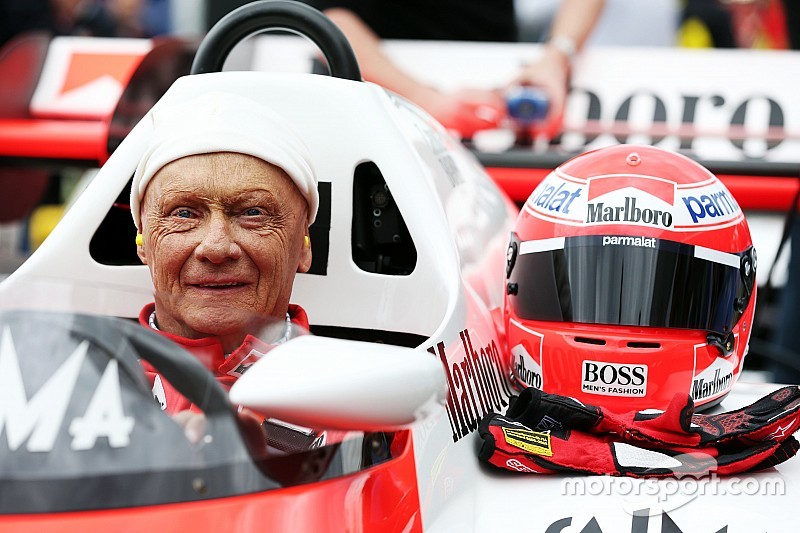 Mercedes ofrece disculpa a Ferrari por ofensas de Lauda
