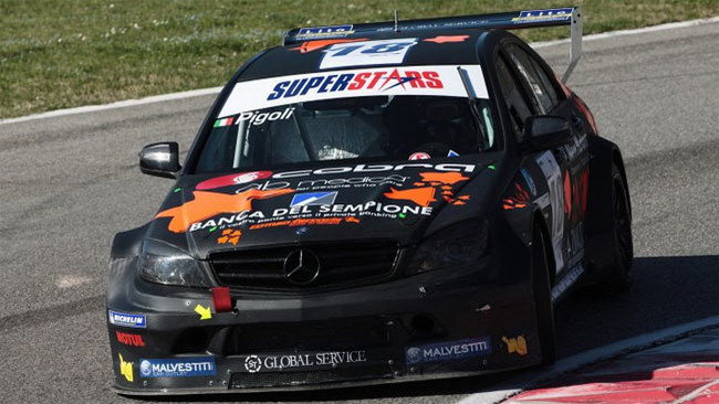 Max Pigoli vince in volata su Thomas Biagi