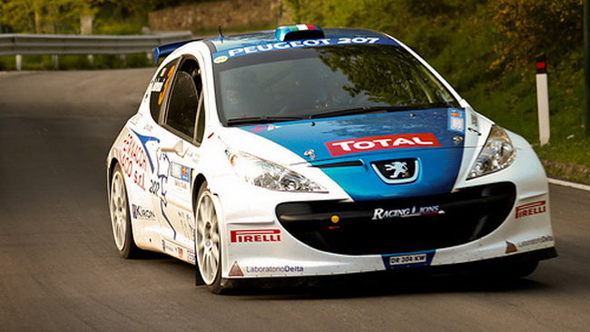 1000 Miglia: ad Andreucci basta una speciale