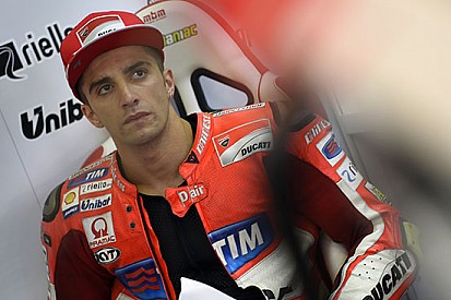Iannone: "Fatichiamo molto con la gomma più dura"