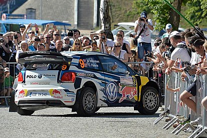 Polonia, PS2: Mikkelsen si prende la vetta