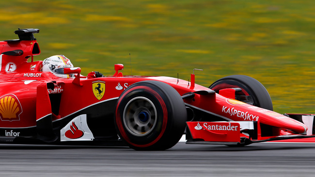 Austria, Libere 3: Vettel è davanti prima della pioggia