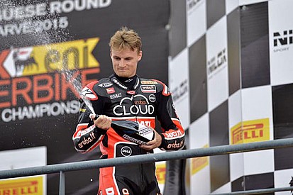 Un podio e un quarto posto per Davies a Portimao