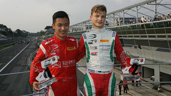 Grande tripletta per Guan Yu Zhou a Monza