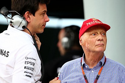 Wolff: "Non possiamo che scusarci con Lewis"