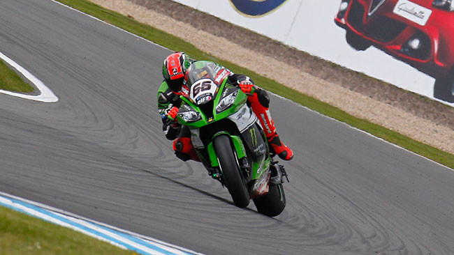 Tom Sykes profeta in patria: è pole a Donington