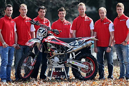 Sette piloti per il Team Ch Racing Husqvarna