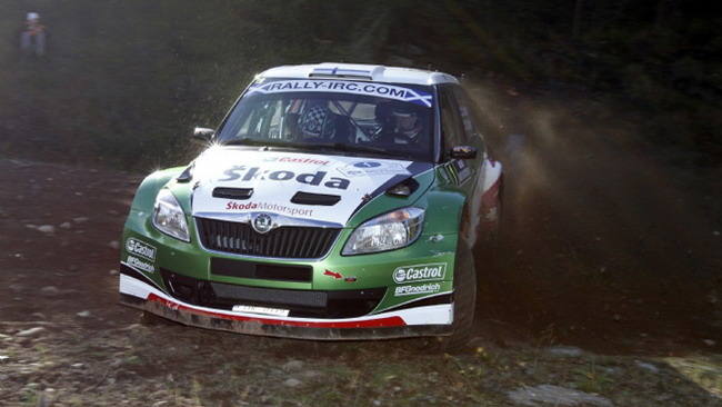 Hanninen e Mikkelsen a giocarsi la vittoria in Scozia