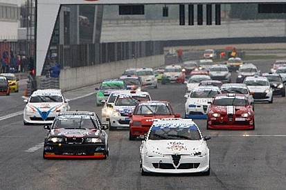 Audi TT padrone nelle qualifiche della Coppa Italia
