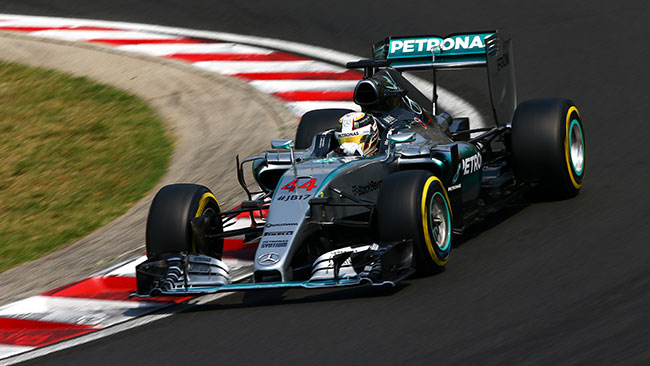 Nona pole in 10 Gp per Lewis Hamilton a Budapest