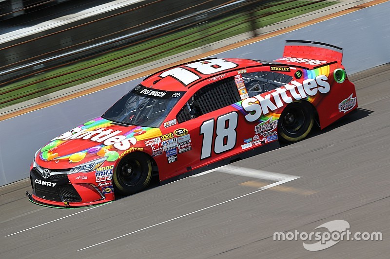 Kyle Busch conquista anche la Brickyard 400