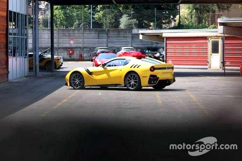 Première photo de la nouvelle Ferrari F12 Speciale