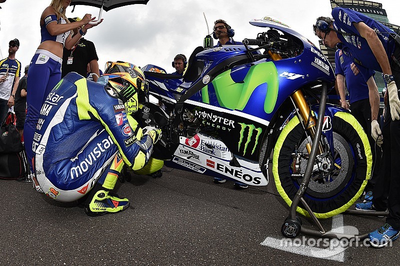Rossi lamenta la caída