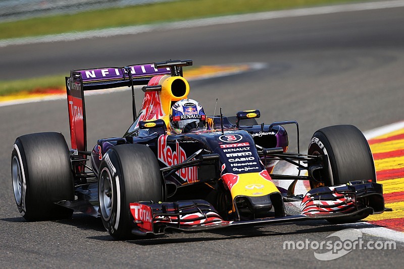 Renault farà causa a Red Bull se uscirà dal contratto