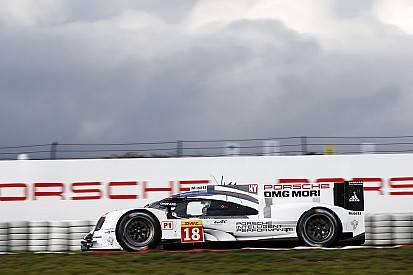 Дюма принес поул Porsche в Германии