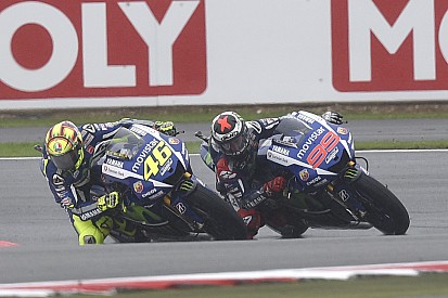 Rossi señala que 12 puntos sobre Lorenzo "son nada"