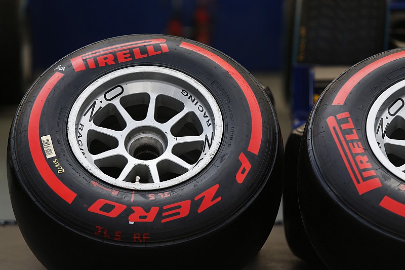 В Pirelli ожидают двух-трёх пит-стопов