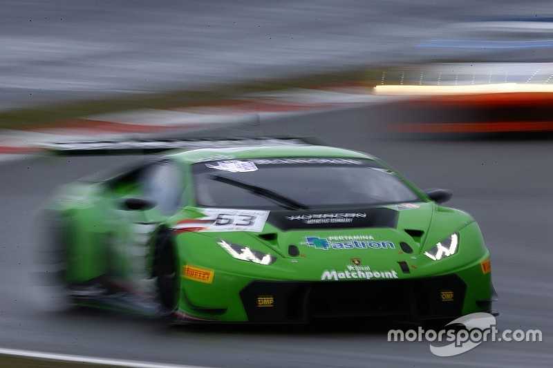 Grande pole di Bortolotti al Nubrurgring!